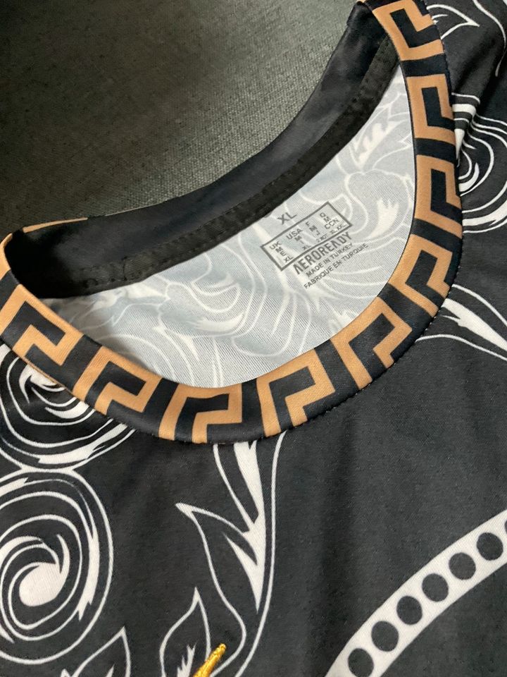 Versace Trikot Barcelona Xl in Pforzheim