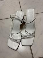 H&M  Heels Baden-Württemberg - Karlsruhe Vorschau