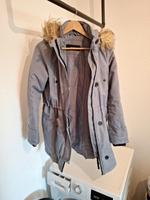 Vero Moda Winterjacke grau mit Gr. M Hessen - Fulda Vorschau