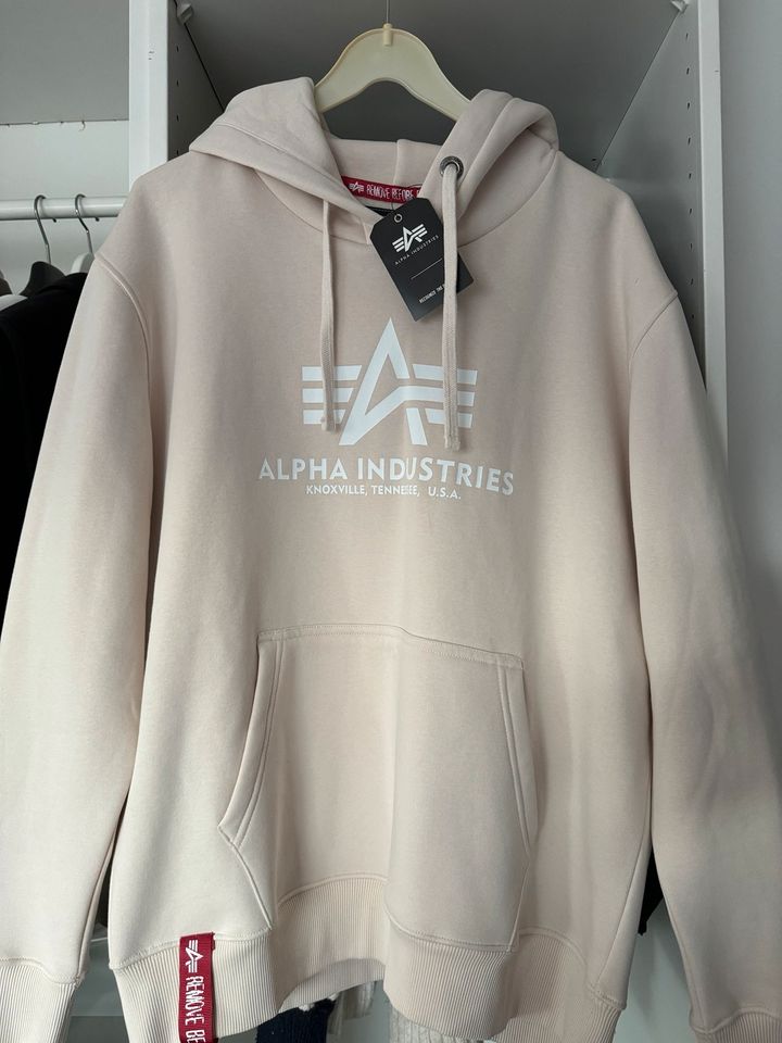 Alpha Industries Pullover in Beige in Hanau