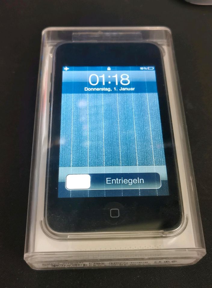 iPod Touch 2. Generation 2nd 8GB MC086FD in Erlangen