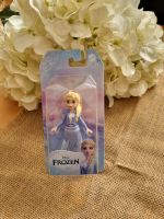 Walt Disney Frozen Elsa Barbie Mattel Puppe Mini Sammelfigur Neu Nordrhein-Westfalen - Oer-Erkenschwick Vorschau