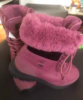 UGG Adirondack III Stiefel Velvet Bougainville Gr. 39 US 8 Rheinland-Pfalz - Wörth am Rhein Vorschau