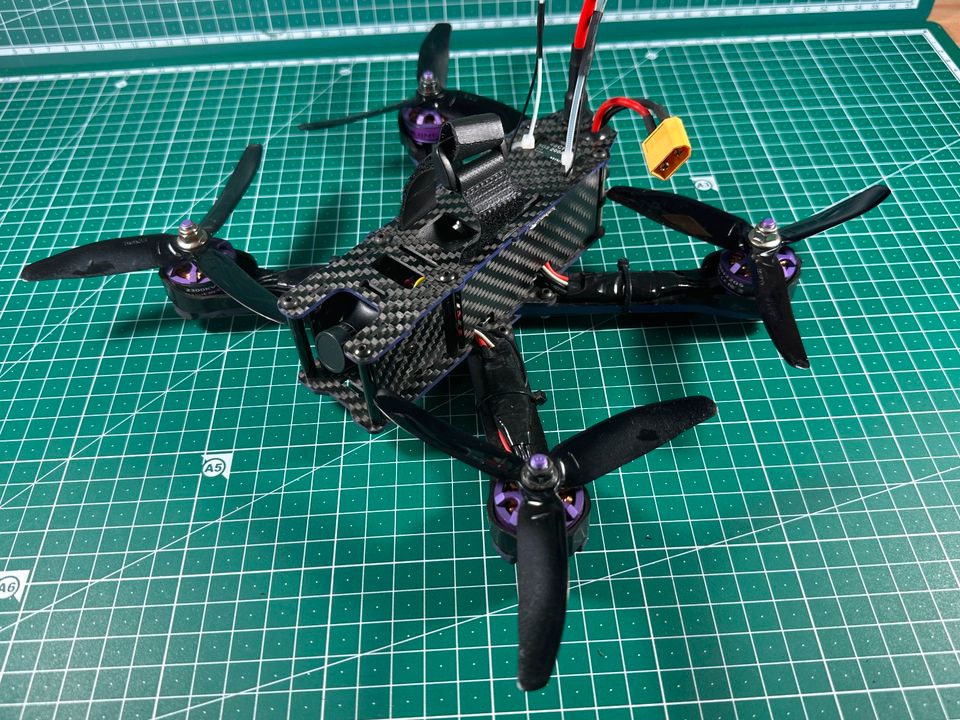 Eachine Wizard x220 5“ FPV Drone, 4S, BLHeli - FrSky RTF in Schonstett