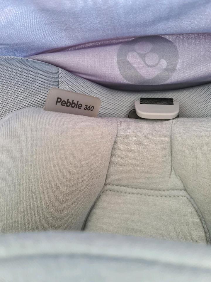 Kombikinderwagen Britax Römer mit Babywanne und Maxi Cosi in Saarwellingen