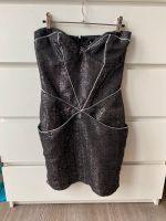 Lipsy Kleid Gr. S 36 grau Silber Bandeau trägerlos - Silvester Niedersachsen - Apen Vorschau