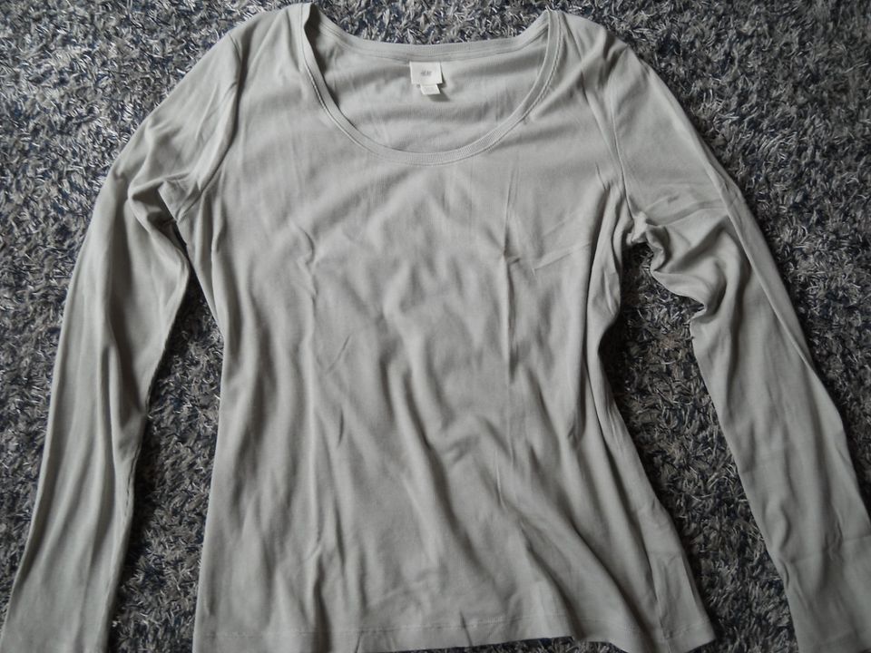 NEU H&M Basic Ripp Shirt Damen taupe/ grün Natur Longshirt in Niedersachsen  - Weyhe | eBay Kleinanzeigen ist jetzt Kleinanzeigen