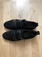 Gucci Tom Ford Sneaker Sommerschuhe Wildleder super Zustand Nordrhein-Westfalen - Grevenbroich Vorschau