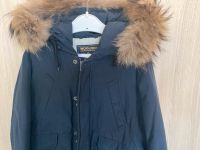 Woolrich Jacke Daunenjacke Winterjacke Kinder , Gr. 10, neuwertig Köln - Rodenkirchen Vorschau