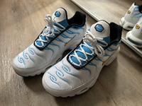 Nike Air Max Plus DM0032-101 weiß/ blau Größe 43 ungetragen Köln - Bayenthal Vorschau