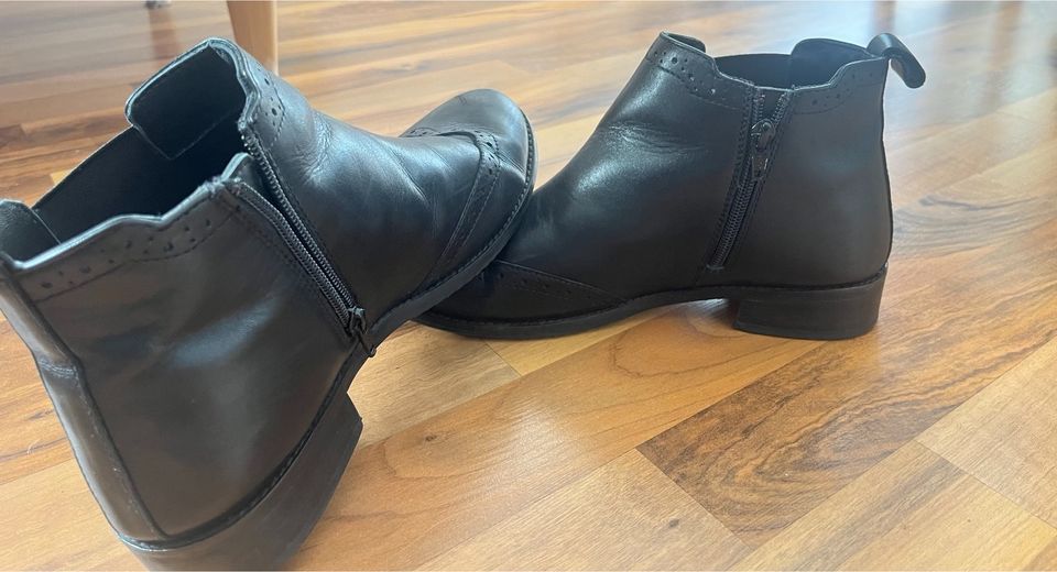 Paul Vesterbro Stiefeletten Gr 39 Leder chelsea boots Echtleder in Siegen