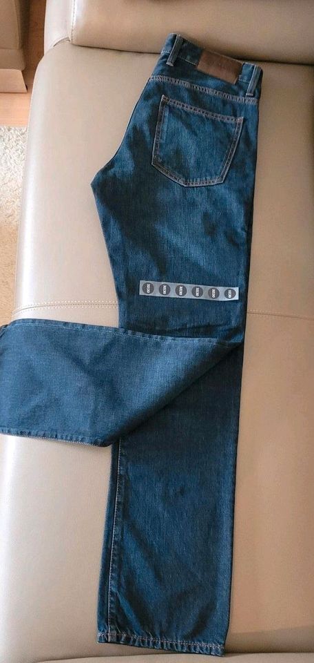 Herren Jeans Hose gr.  32/30 NEU in Lippstadt