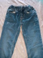 Jeans Gr. 146 Baden-Württemberg - Villingen-Schwenningen Vorschau