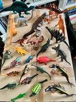 Dinosaurier, Spielzeug, 26 Stück, unterschiedliche Arten & Größen Schwerin - Altstadt Vorschau