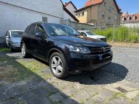 VW Touareg 3.0 TDI BMT Executive - LUFT - Dynaudio - 4xSHZ Hessen - Flörsheim am Main Vorschau