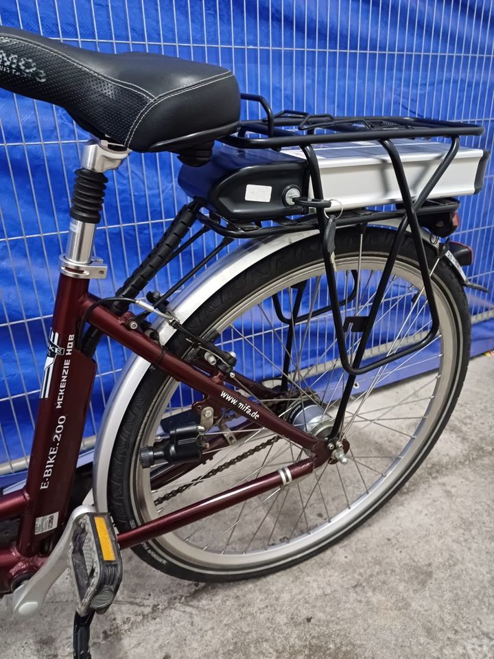 Mifa / MCKENZIE E Bike 28 Zoll RH 48 CM in Berlin