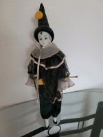 Harlekin Puppe mit Porzellan Gesicht auf Ständer Sachsen-Anhalt - Merseburg Vorschau