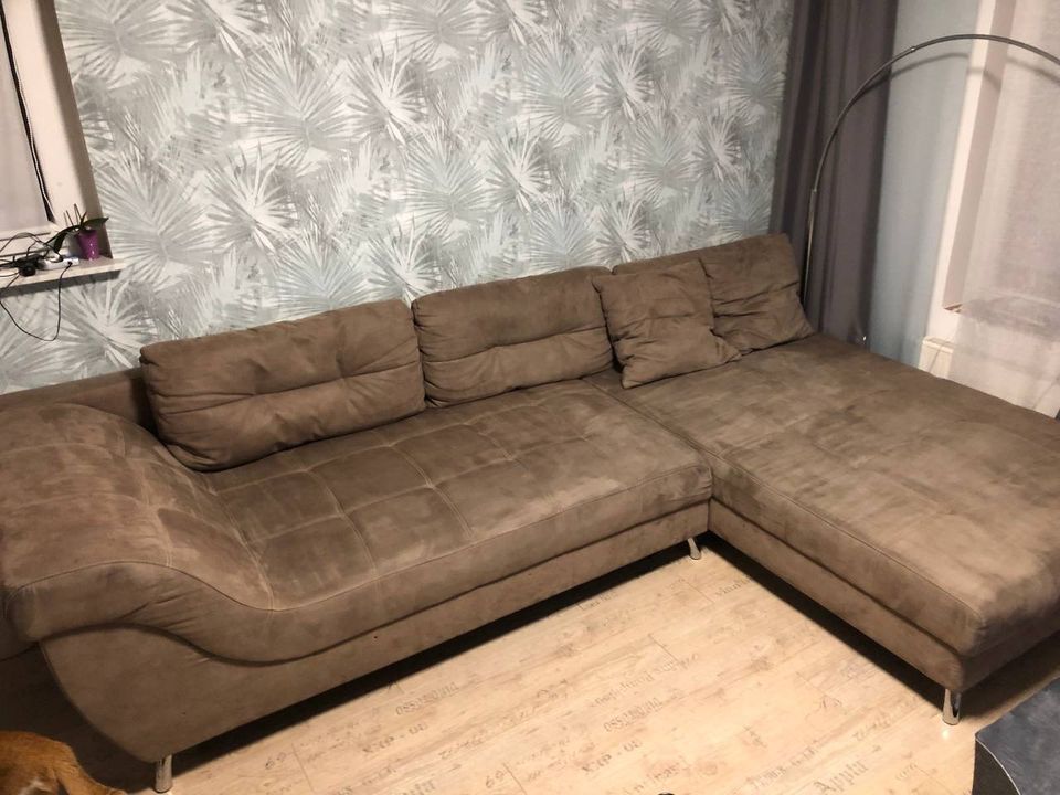 Großes Sofa/Wohnlandschaft in Vellmar