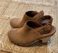 UGG Clogs Pumps Schuhe 38 Wildleder Berlin - Schöneberg Vorschau