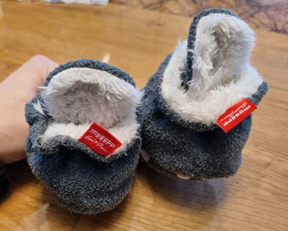 Neugeborenen Babyschuhe Stiefel Bootie Sockenschuhe in Immenreuth