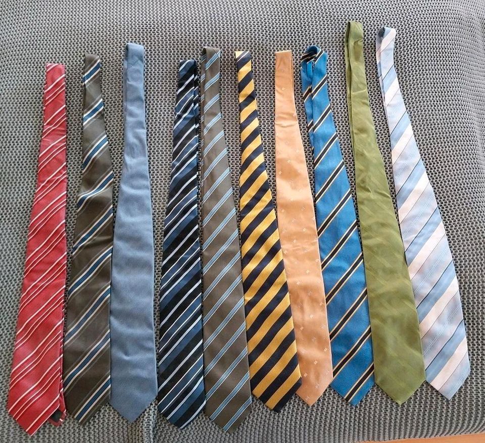 Krawatten Konvolut 10 Stück, verschiedene Marken in Forstinning