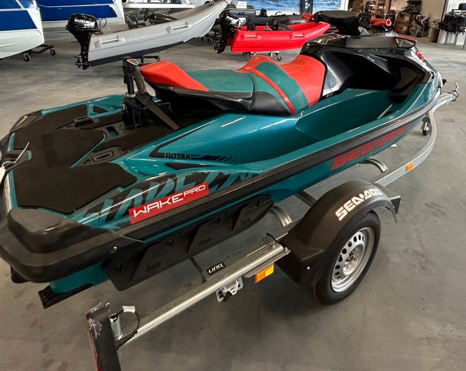 Seadoo Wake Pro 230PS 2019 in Aachen