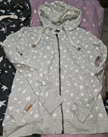 Sweatjacke Gr L Review "  Herzen" Niedersachsen - Wollershausen Vorschau