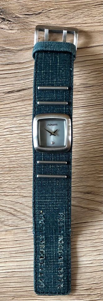 Nixon Damen Uhr Armbanduhr sonder Edition in Morbach