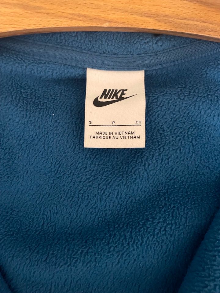 Nike Fleece Half-ZIP Blau/Orange Pullover in Berlin - Neukölln | eBay ...