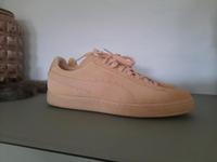 Puma Suede Sneaker Gr. 42,5 Leder nude 1×getragen Nordrhein-Westfalen - Olpe Vorschau