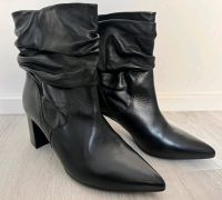 NEU Peter Kaiser Gr. 40 (7) schwarze Stiefel Stiefeletten Leder München - Laim Vorschau