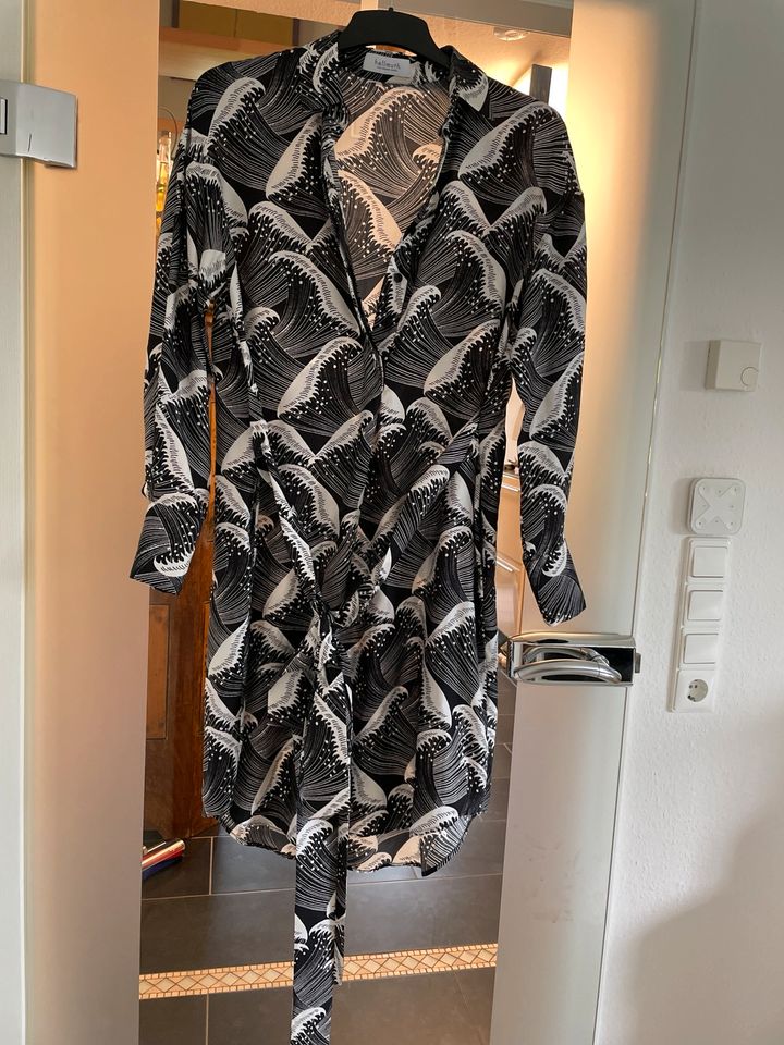 Tanja Hellmuth Studios Damen Seiden Kleid 36 in Andechs