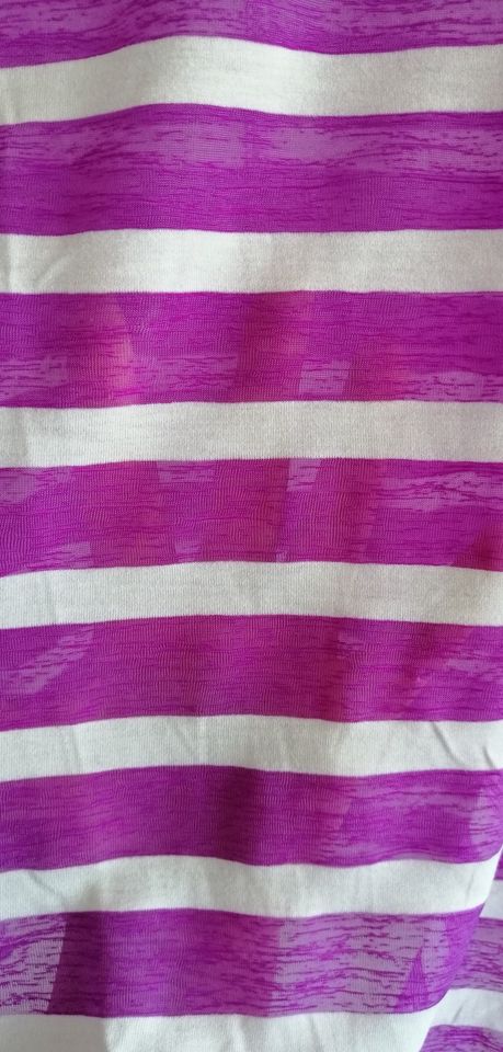 T-Shirt, pink-weiß gestreift, Gr. L in Marktredwitz