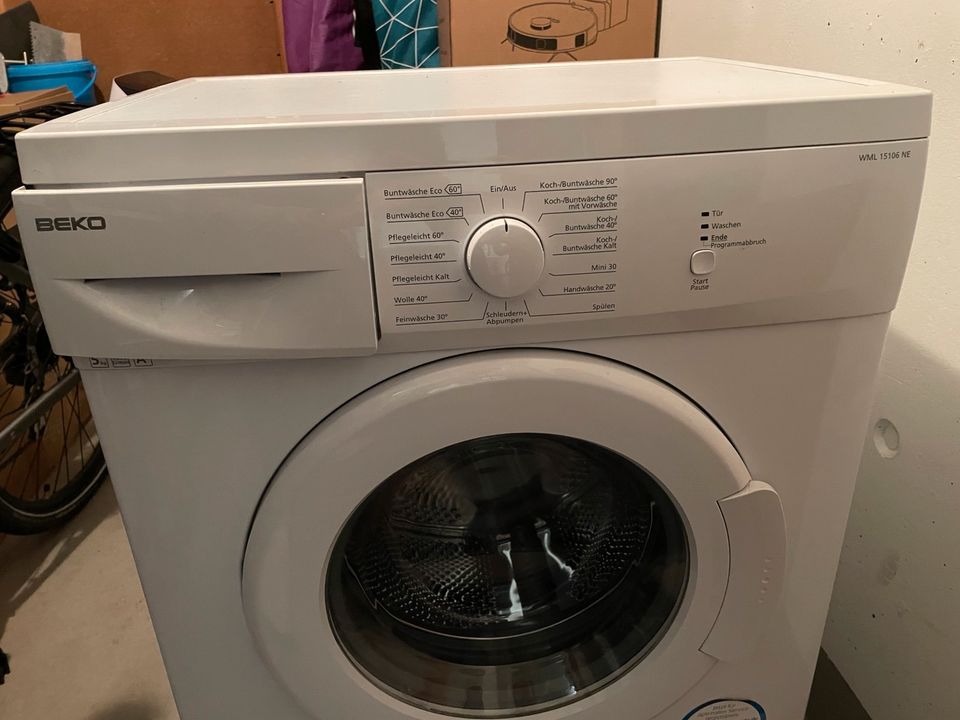 Beko Waschmaschine 5 kg Klasse A+ in Ratingen
