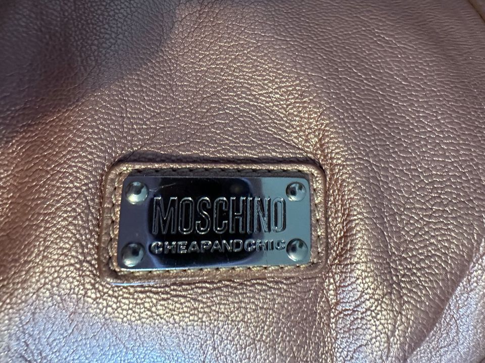 Moschino Tasche Rosa Metallic sehr schick in Dortmund