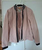 trendige College Jacke / Bomberjacke / Blouson Amber & June München - Allach-Untermenzing Vorschau