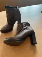 Schuhe, Stiefel, Stiefelletten airstep 40 Leder Sachsen - Pesterwitz Vorschau