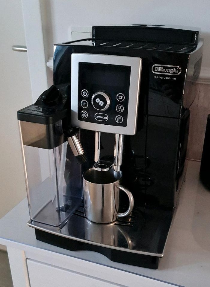 DeLonghi Kaffeemaschine ECAM 23.46X inkl. Zubehör in Bremervörde