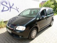 VW Touran 2.0 TDI TÜV NEU Automatik Klima Wandsbek - Hamburg Farmsen-Berne Vorschau