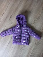 Winterjacke Lila mit silber Sternen 98 Nordrhein-Westfalen - Marsberg Vorschau