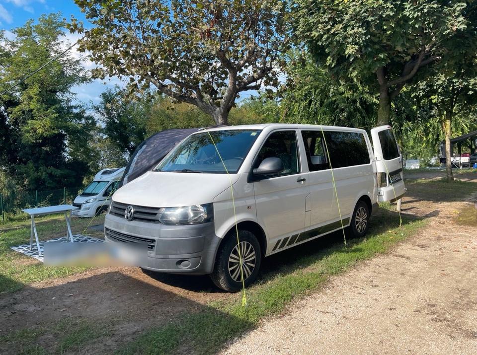 VW T5 2.0 TDI Camper, TÜV NEU, Moderner Ausbau, Standheizung. in Bremen