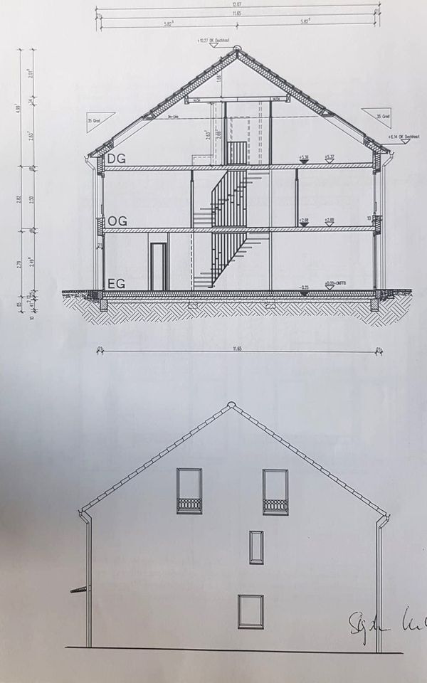 Modernes Reihenhaus mit hochwertiger Ausstattung in zentraler Lage von Erlangen in Erlangen