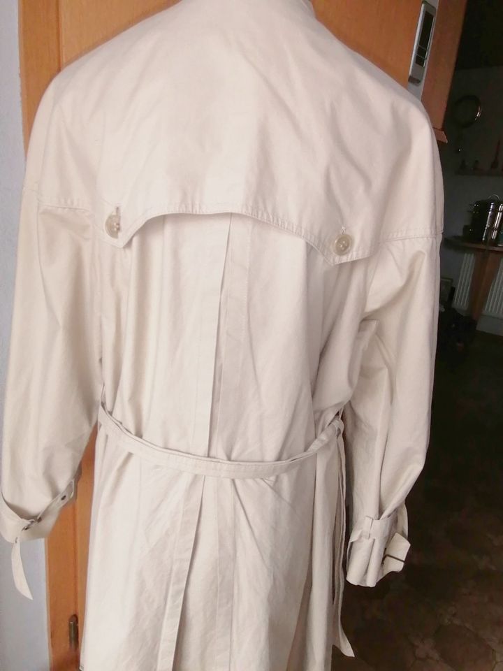 Modischer 1x getragener Damen   Trenchcoat gr. 42 in Arnstorf