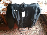 Nike Jacke  Kapuzenjacke NEU OVP Gr. M Schleswig-Holstein - Groß Rheide Vorschau