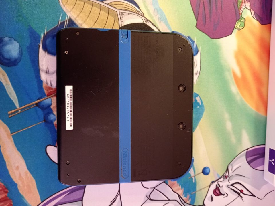 Nintendo 2DS Blau Schwarz Konsole , voll funktionsfähig, OVP in Dresden
