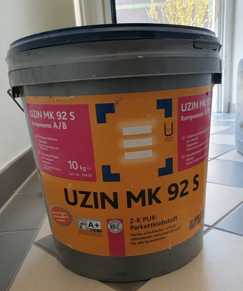 UZIN | 2 Komponenten Kleber | Parkettklebstoff in Wasserliesch