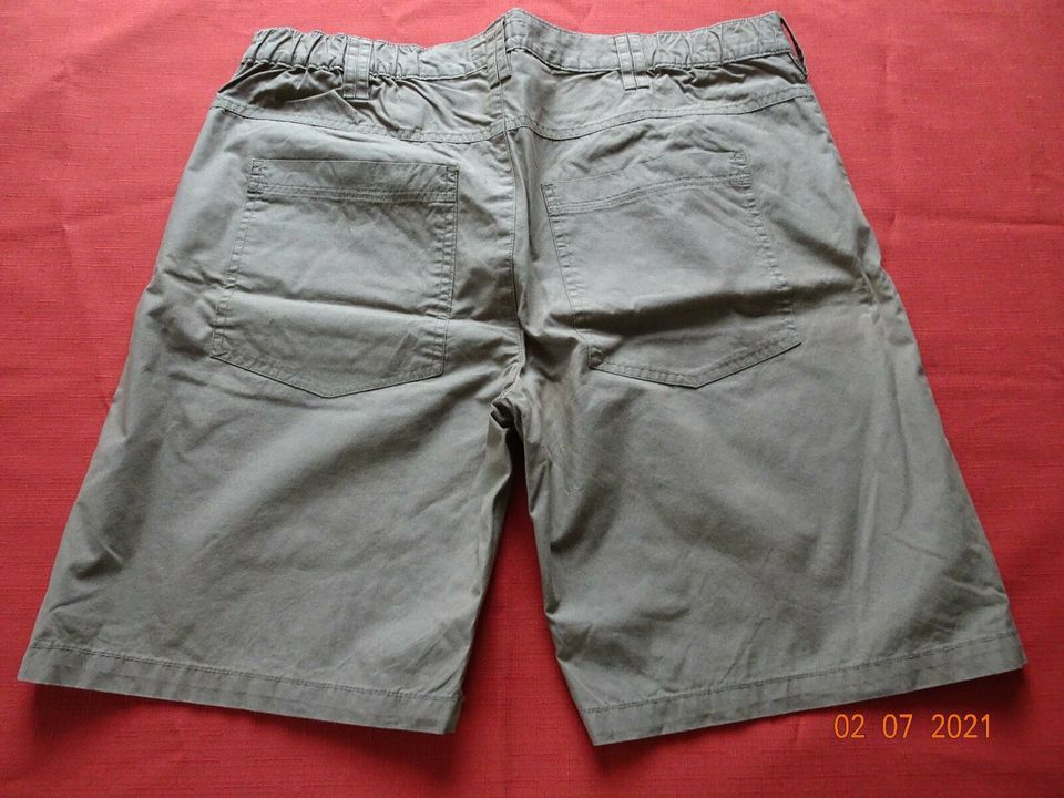 hellbraune kurze Hose Shorts von Port Louis Gr. M 40/42 -wie neu in Rechenberg-Bienenmühle