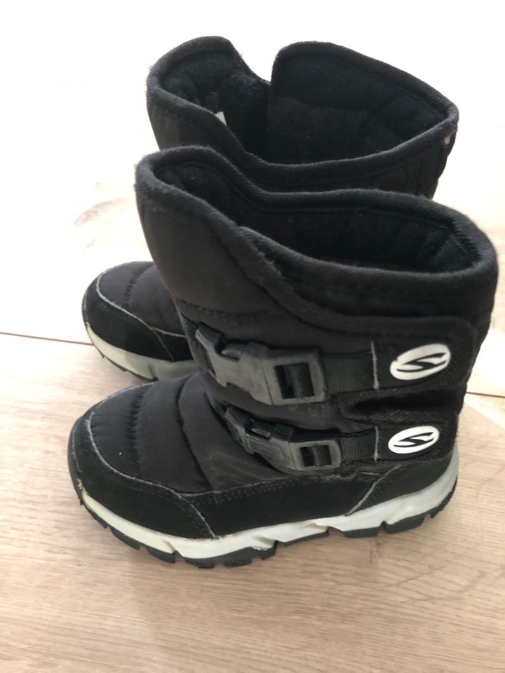 Winterstiefel Boots schwarz Junge Gefüttert in Wallenhorst