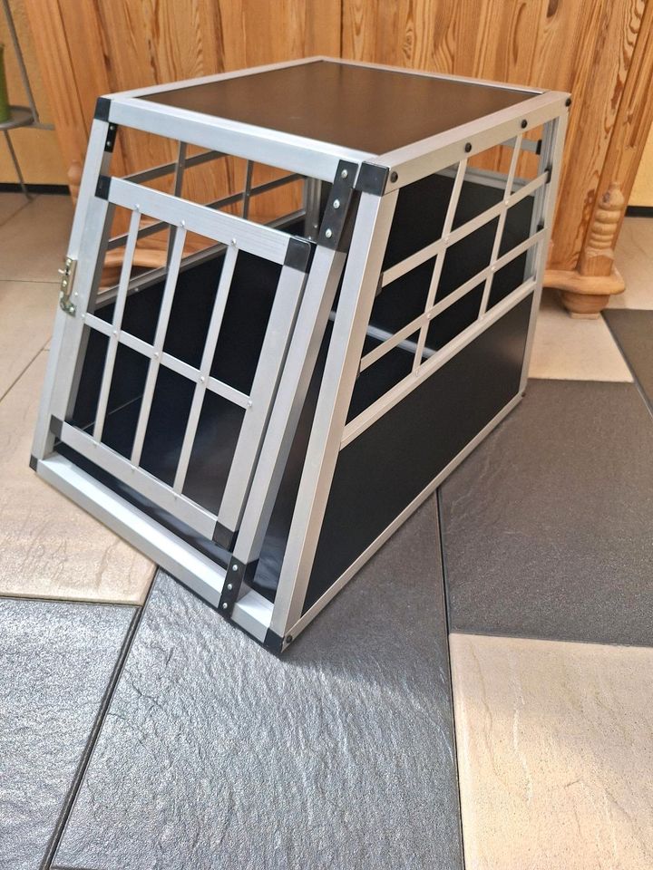 Hundetransportbox /Transportbox für Hunde in Kiel