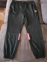 !!! NEU Umbro Damen Sporthose, Gr. XL Bremen - Blumenthal Vorschau